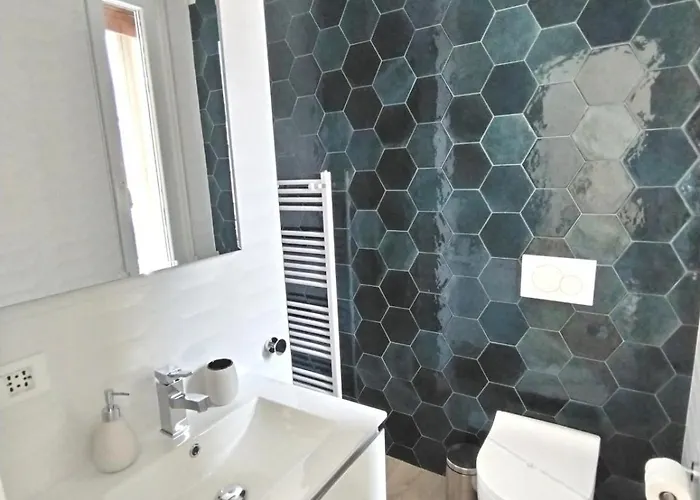 Nuovo Trilocale Nel Cuore Di Alassio